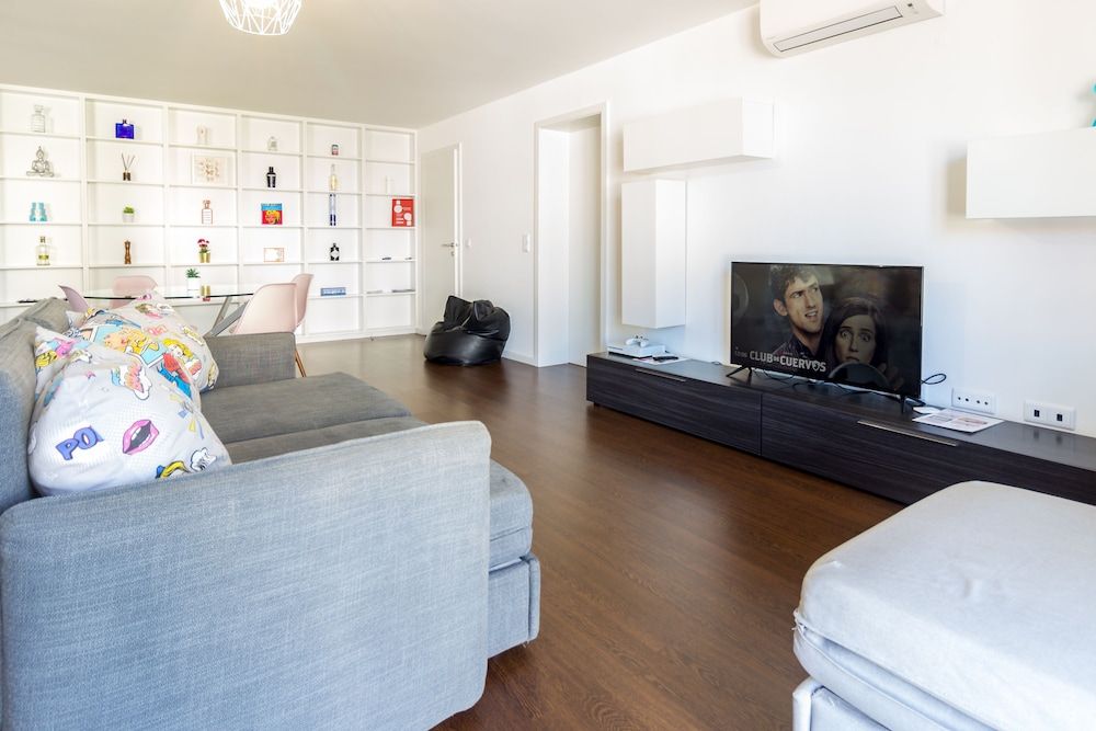 Guest H4U Bonjardim Pop Art City Center Design Apartment, 1 Bedroom, Garden View 23