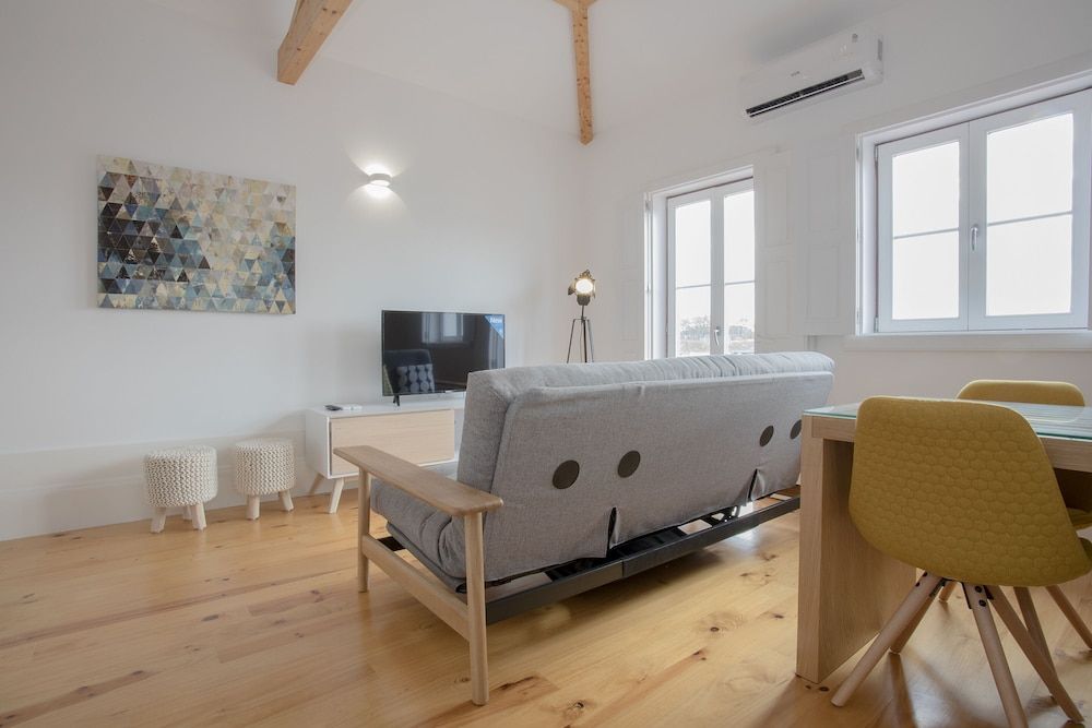 Liiiving In Porto-Historic Sunny Terrace Comfort Apartment, 1 Bedroom, Terrace, City View 9