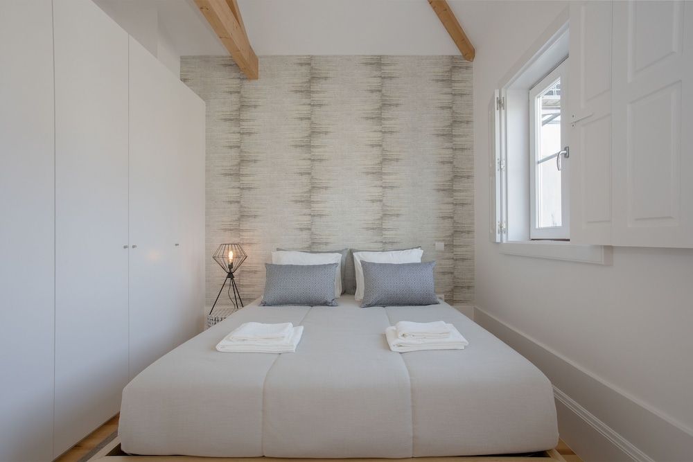 undefined Liiiving In Porto-Historic Sunny Terrace 5