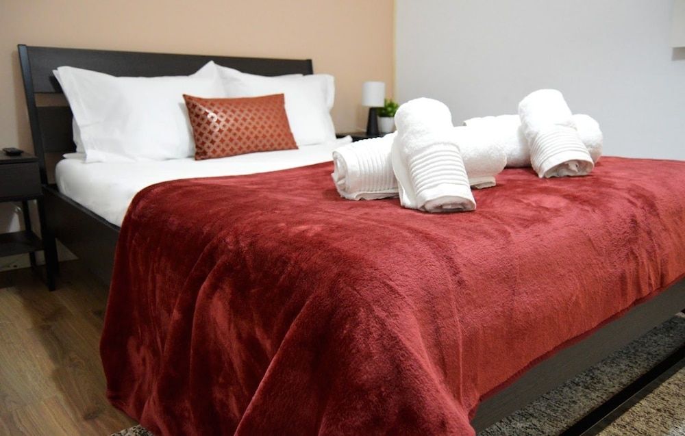 undefined Riverside Apartment 7