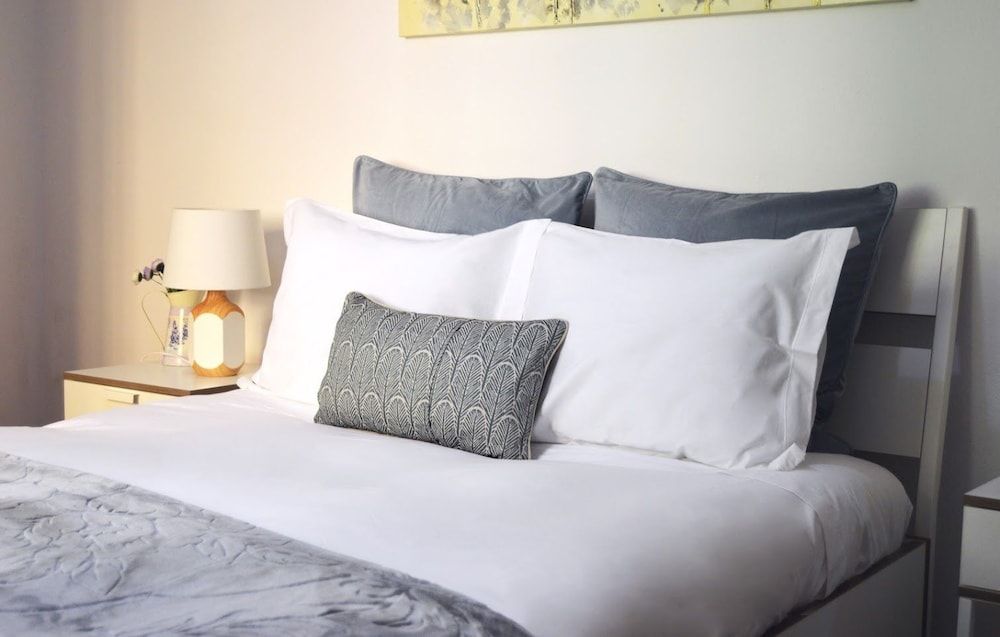 undefined Riverside Apartment 5