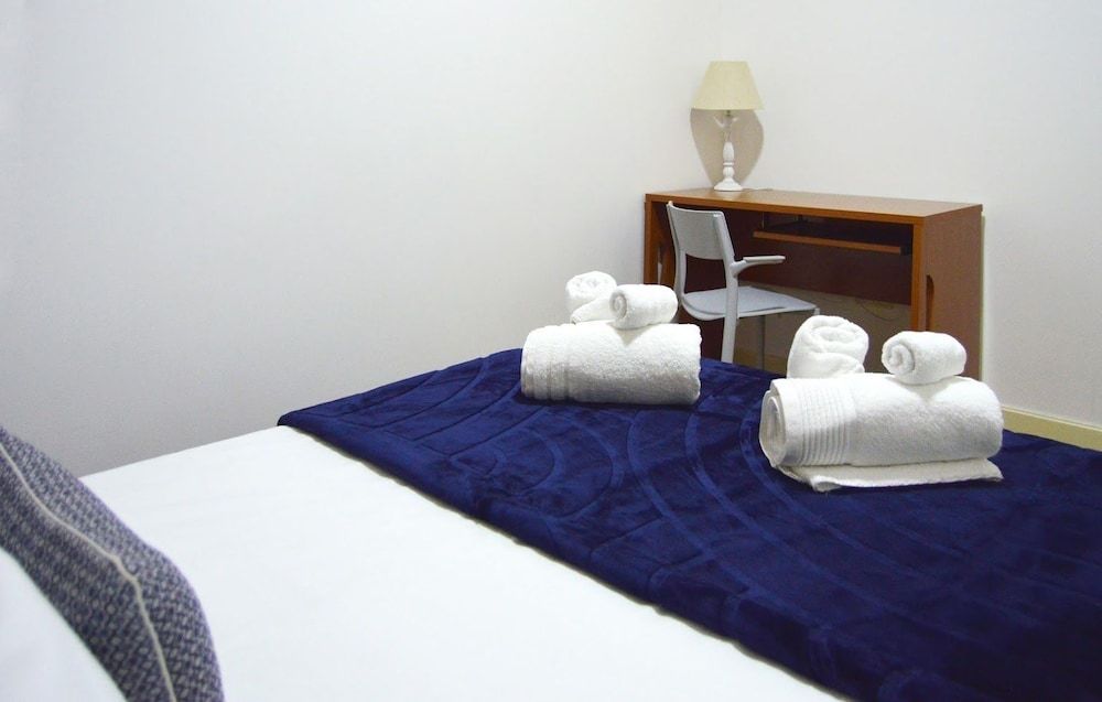 undefined Market Place I 4