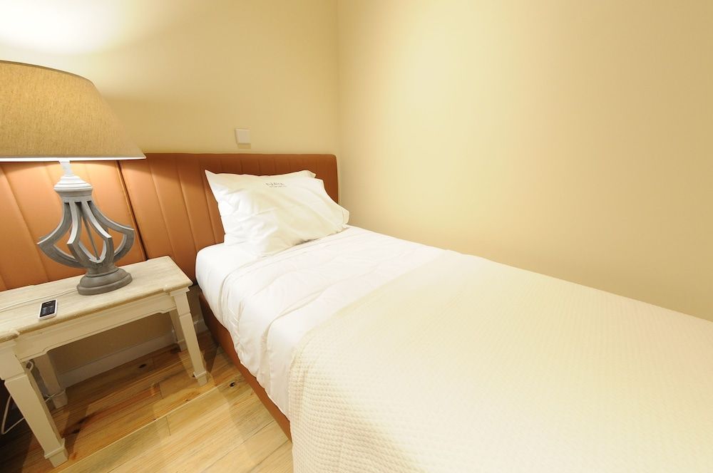 Naya - Downtown Guesthouse Superior Triple Room (Timor) 8