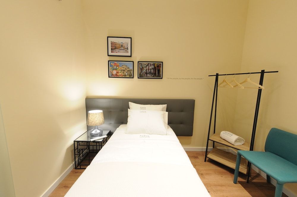 Single Room (Macao)