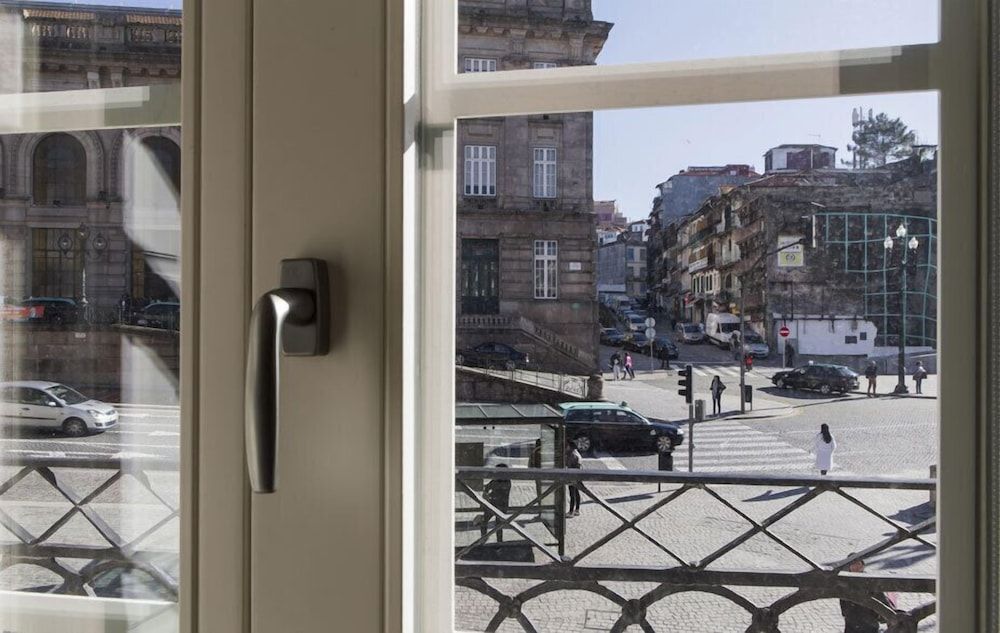 Esquina do Mundo by Una Studio, City View 19