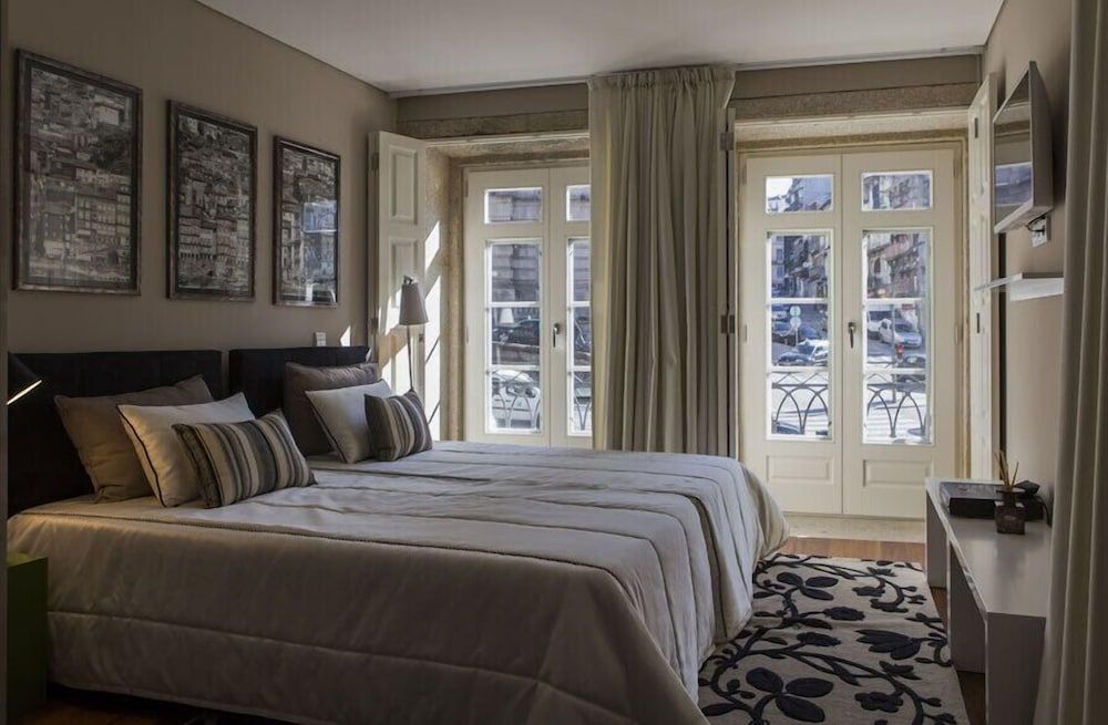 undefined Esquina do Mundo by Una