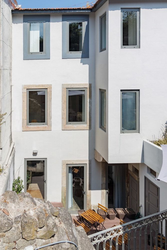 undefined Casa Portuguesa by Una 8