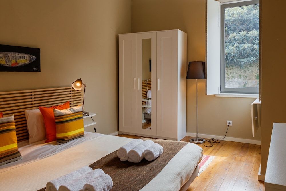 Casa Portuguesa by Una Apartment, 1 Bedroom, Garden View (U) 8