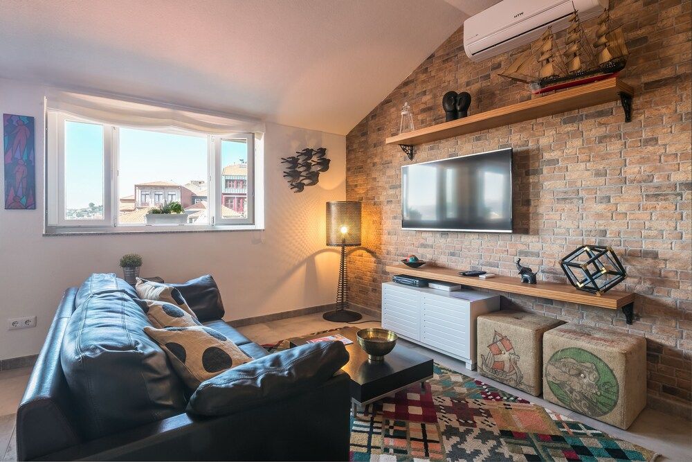 Merc Porto Ribeira's Up place Family Apartment, 1 Bedroom, City View 11