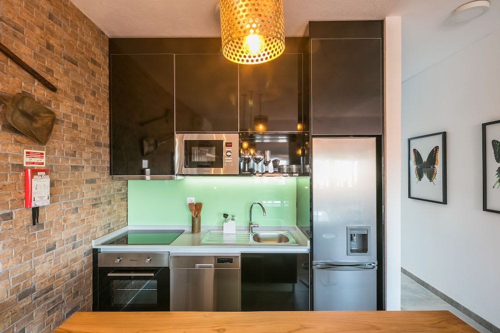 undefined Merc Porto Ribeira's Up place 10