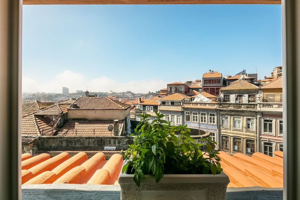 Merc Porto Ribeira's Up place Family Apartment, 1 Bedroom, City View 15