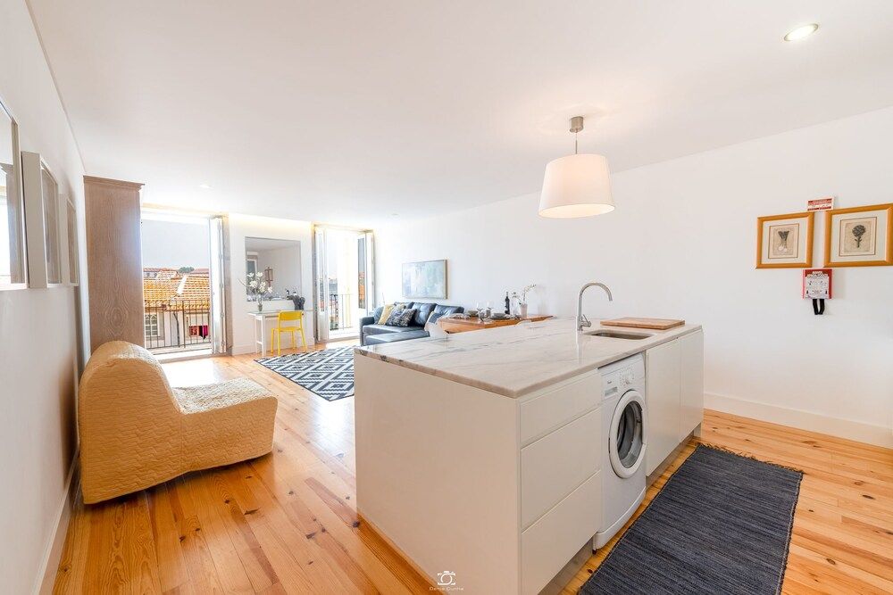 Merc Porto Vitoria Family Apartment, 1 Bedroom, Balcony, River View 9