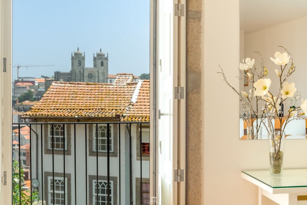 Merc Porto Vitoria Family Apartment, 1 Bedroom, Balcony, River View 18