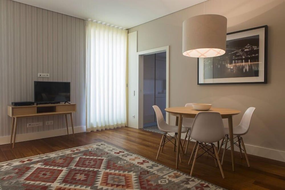 undefined Cardosas Apartments by Una 10