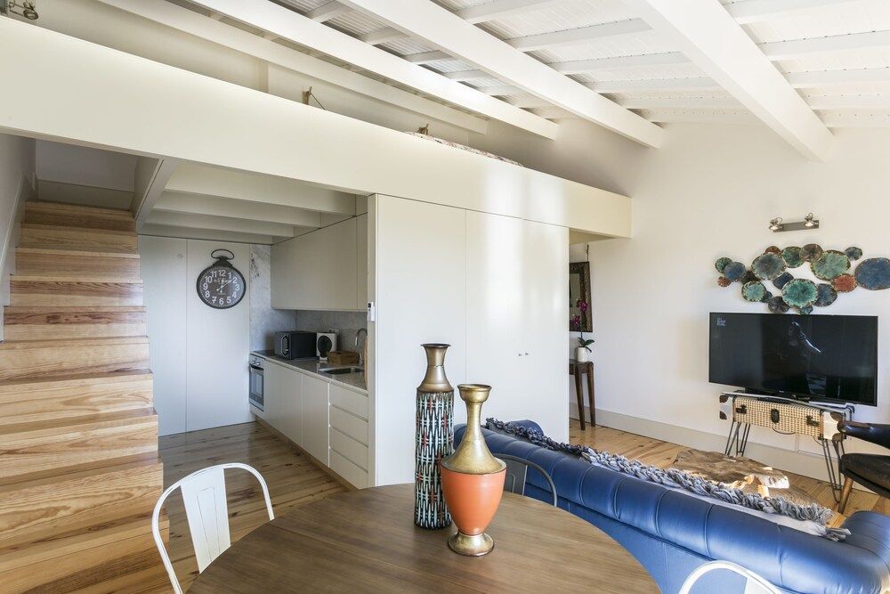 undefined Charming Mezzanine Rooftop View 10