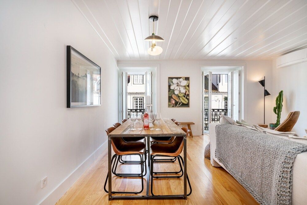 undefined Athena 5 8