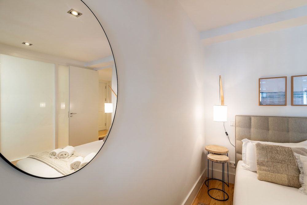 undefined Athena 5 2