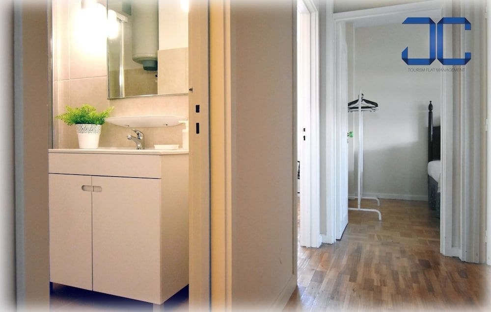 Pardal Apartment by JC Apartment, 5 Bedrooms, City View 21