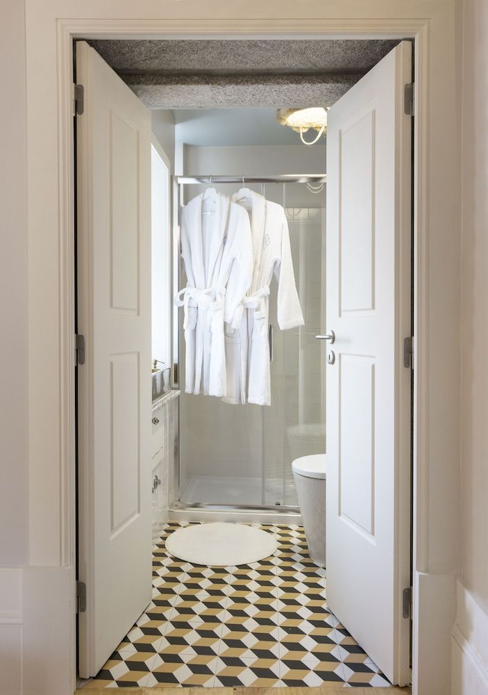 Boutique Rentals Little Treasure Studio Deluxe Studio, Terrace 14