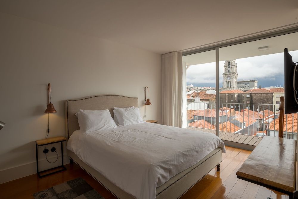 Oporto City Flats - Casa da Picaria Deluxe Double Room, 1 Double Bed 3