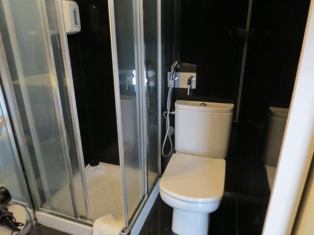 Citybreak-Apartments Patio Studio, City View, Mezzanine 2