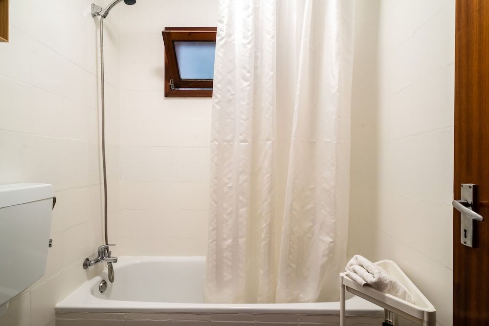 Porto River House Family Apartment, 4 Bedrooms, City View 17