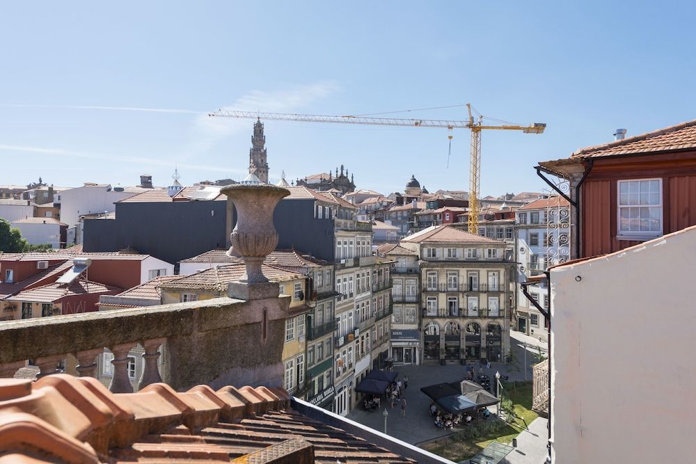 Cardosas Palace Apartment Duplex, Balcony 29