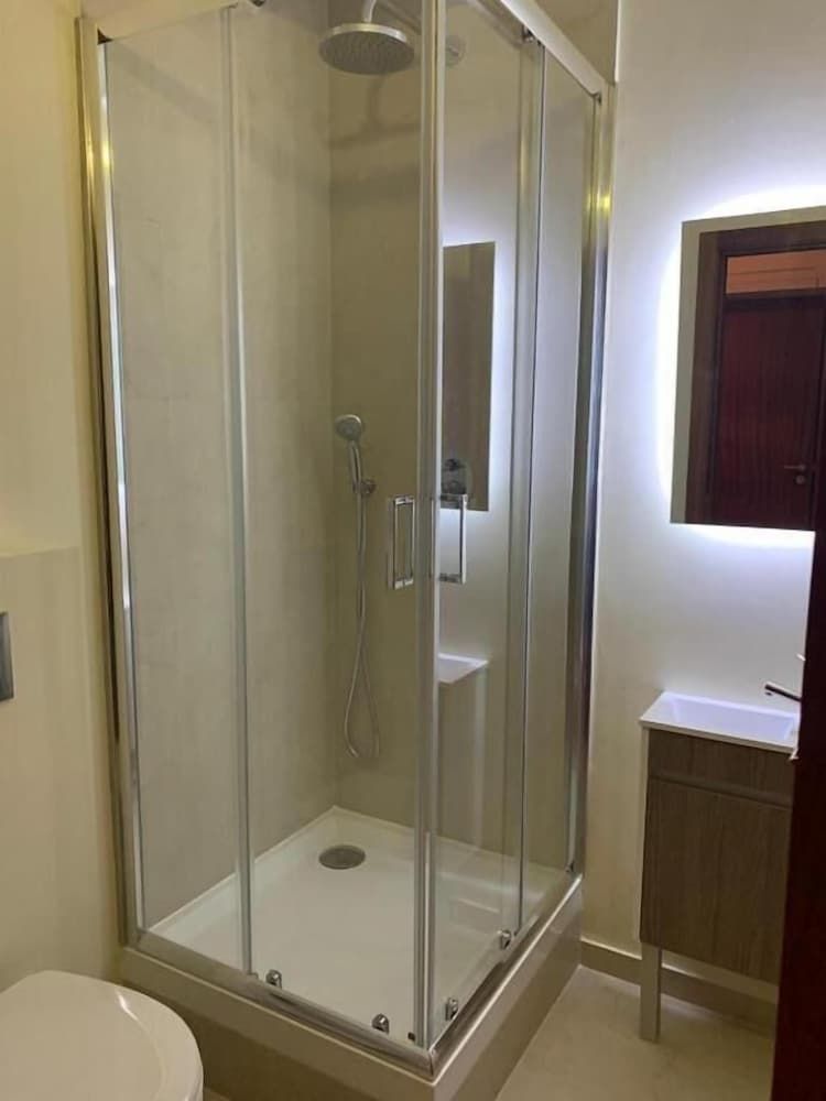 Portfólio Guesthouse Premium Premium Twin Room 6