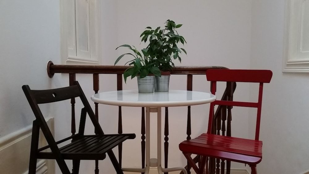 undefined O2 Hostel 10