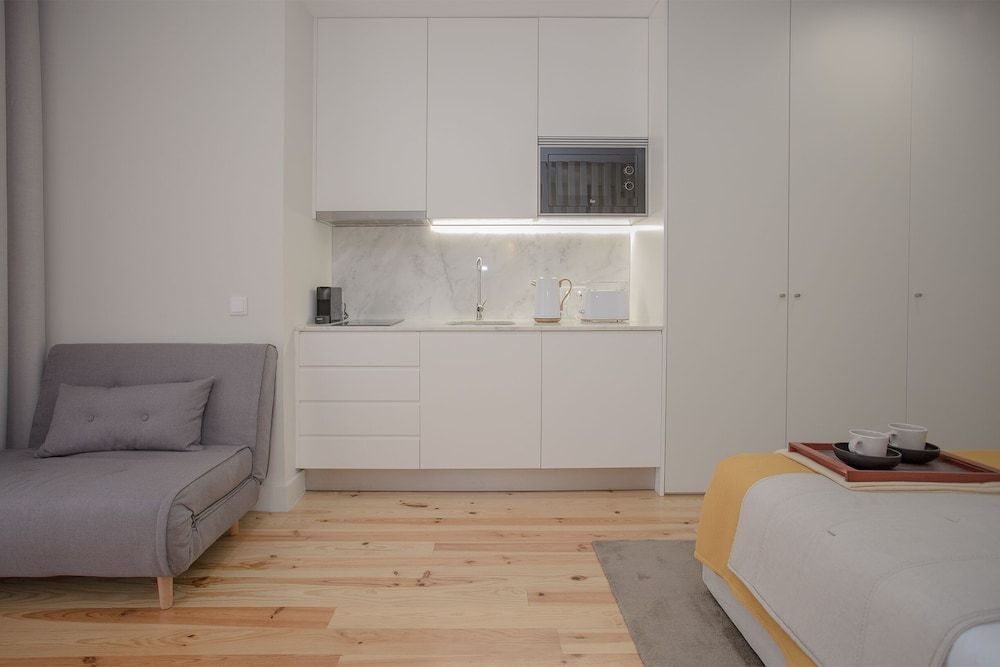 Liiiving in Porto - Charming Downtown Delight I Studio (I) 12