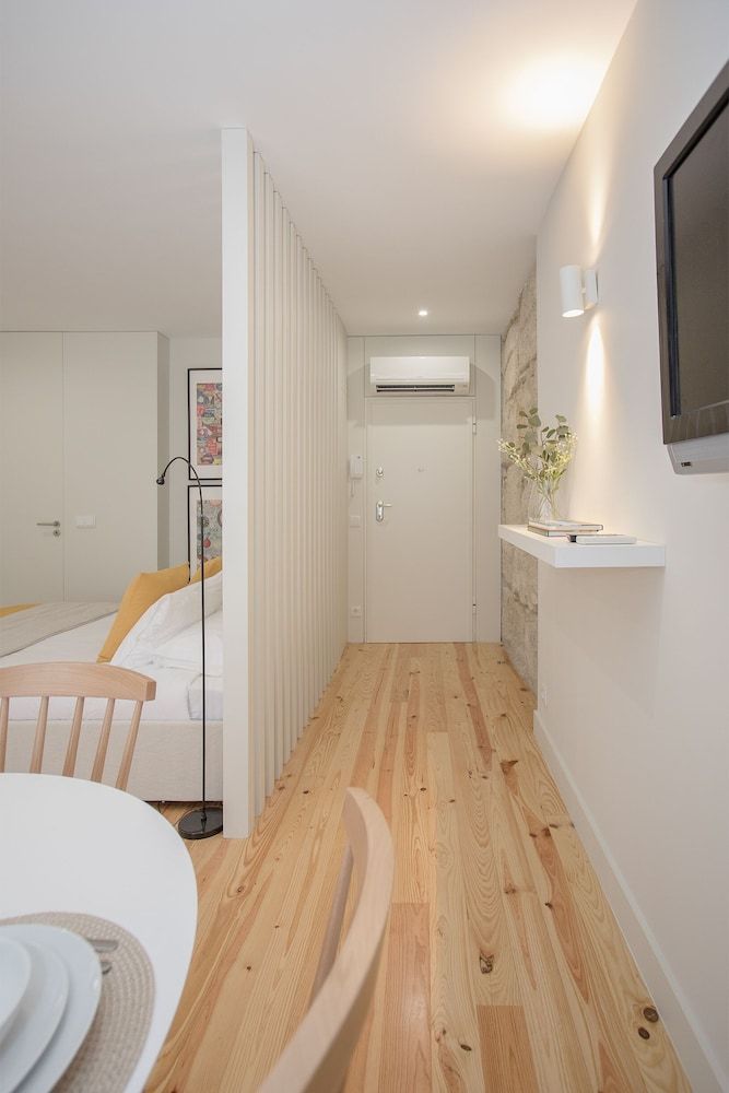 Liiiving in Porto - Charming Downtown Delight I Studio (I) 13