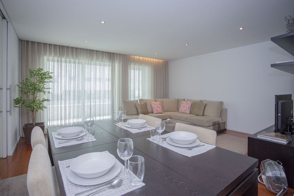 Liiiving in Porto - Balcony Dragão View Deluxe Apartment, 2 Bedrooms 27