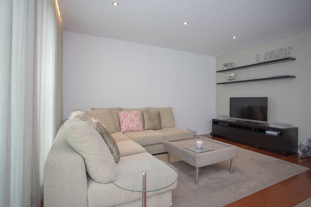 Liiiving in Porto - Balcony Dragão View Deluxe Apartment, 2 Bedrooms 21