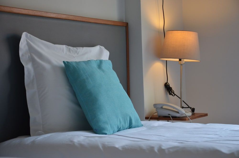 Hotel Girassol Twin Room 5