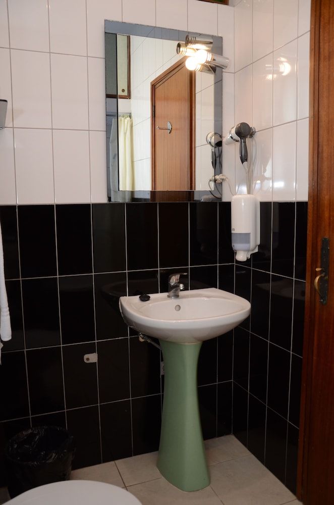 Hotel Girassol Double Room 6