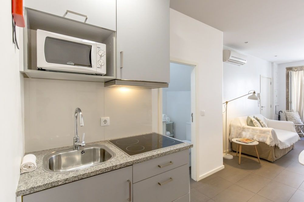 Historical Center - Taipas Apartments Family Apartment, Multiple Beds, Kitchenette, Ground Floor 4