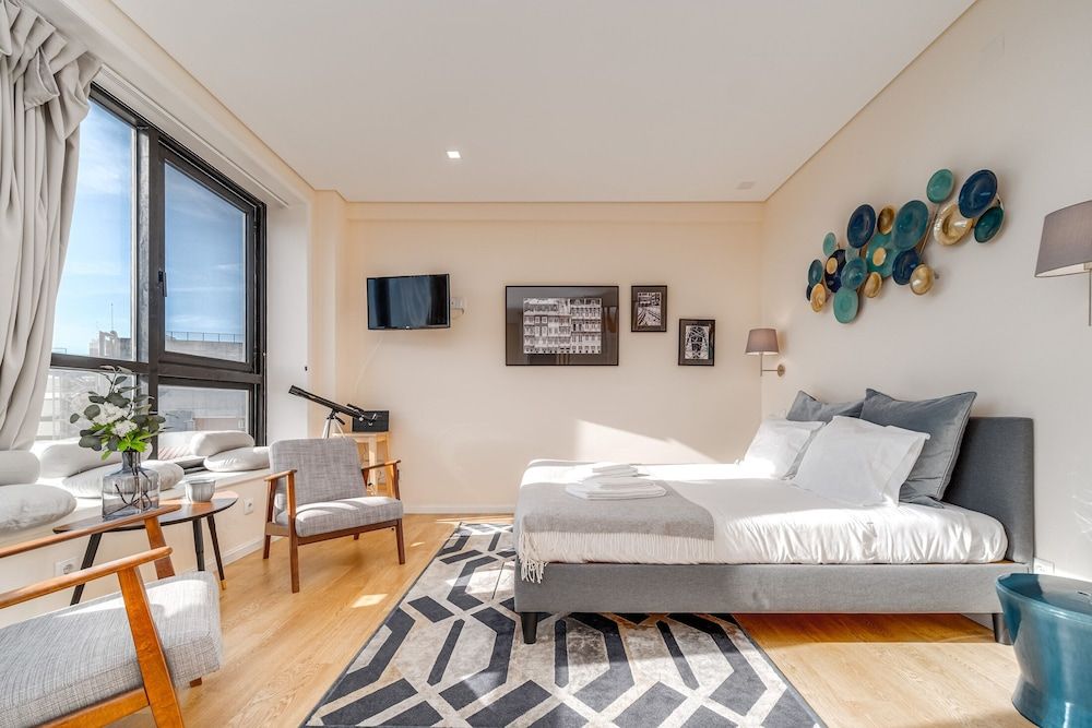 undefined Nomad's Porto City & View