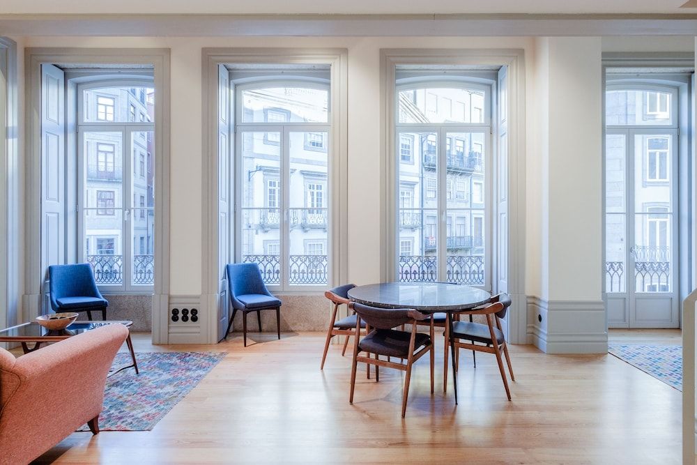 undefined BOUTIQUE Rentals Toledo's One 9