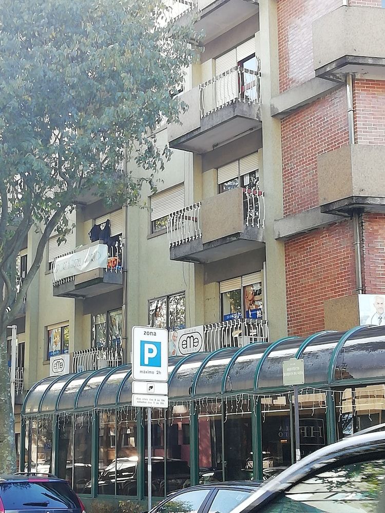 undefined New Sport Hostel in Porto 2