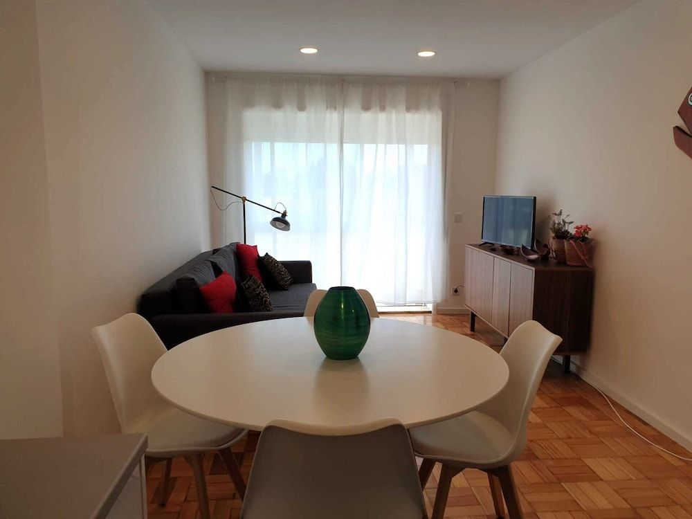 undefined Pet Friendly Apartment 9