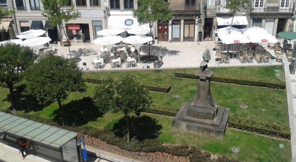 undefined Porto Downtown Hostel 4