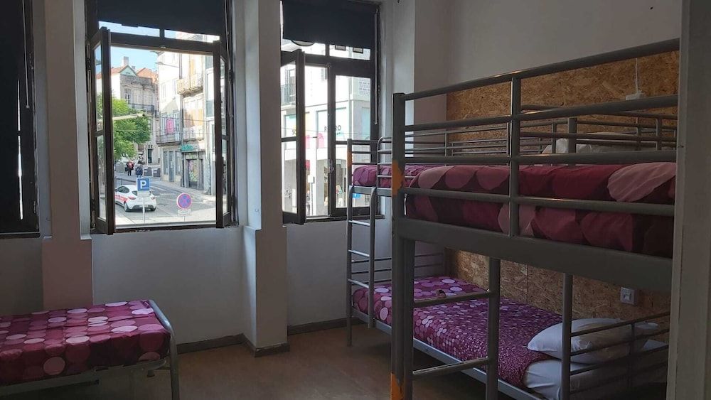 undefined Porto Downtown Hostel 9