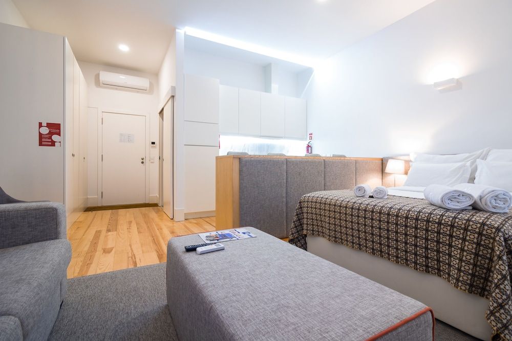 Oporto Near Palace Studio 8