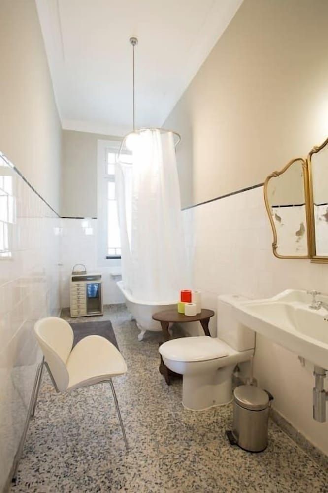 14 Esquadra Cais das Pedras Guest House Triple Room, Balcony, Patio View 10