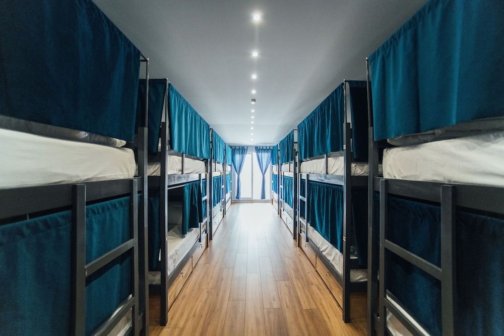 undefined LightPoint - Hostel 4