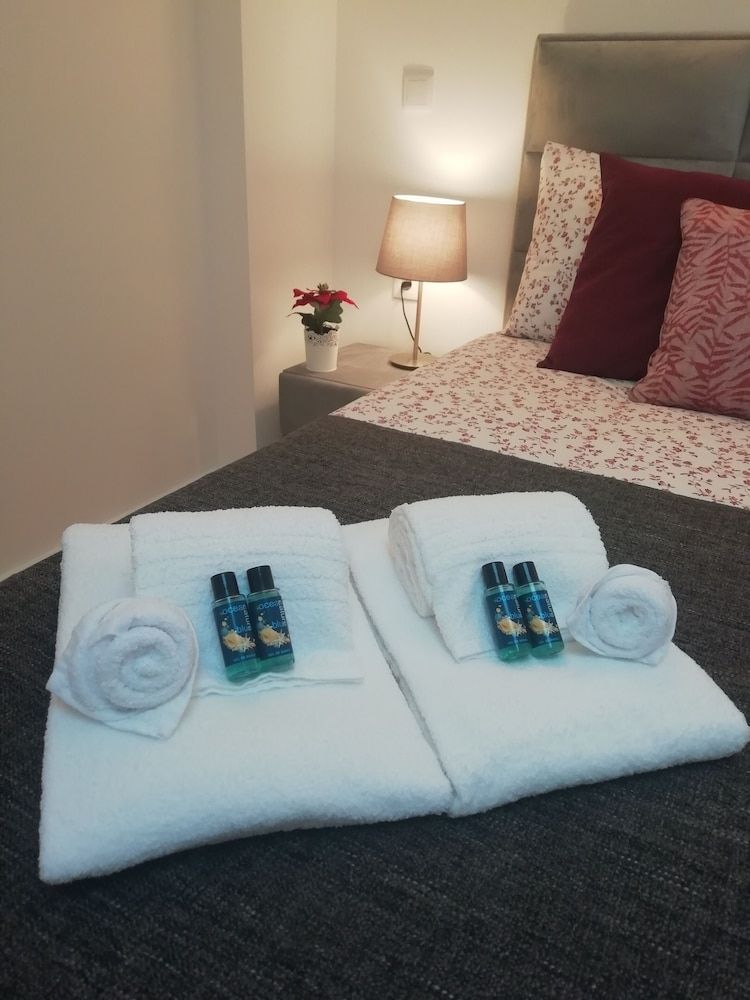 undefined A Window to Porto 7