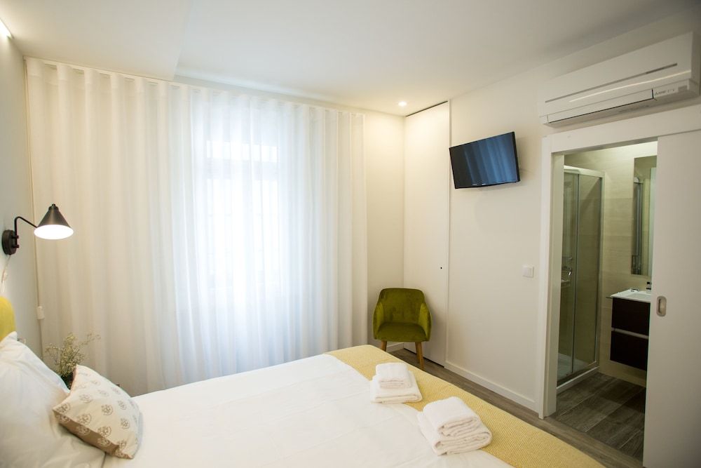 Boavista Premium by Porto City Hosts Family Apartment, 4 Bedrooms, Non Smoking 20