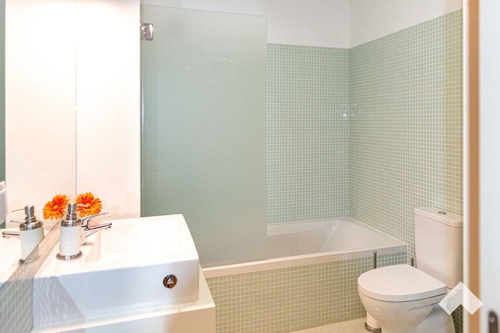 undefined Bianc1 · Light-filled Apartment With Garden Downtown 5