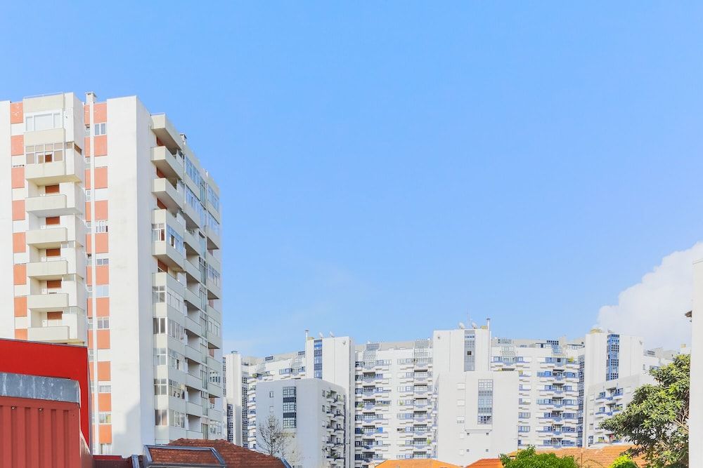 undefined Mac003 · Macario Wood Apartment // Netflix 5