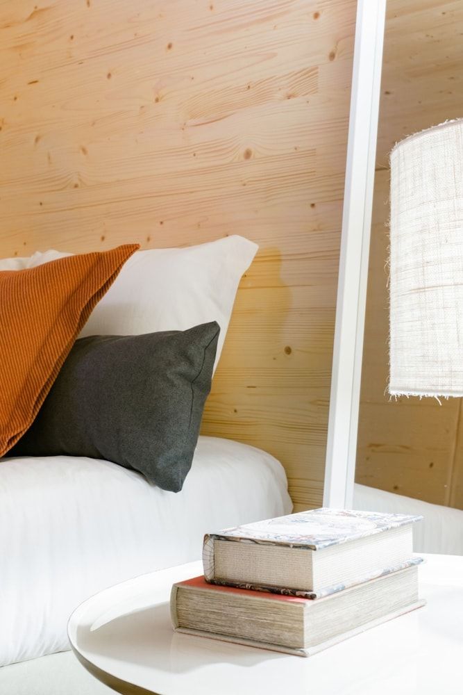 undefined Mac003 · Macario Wood Apartment // Netflix 10